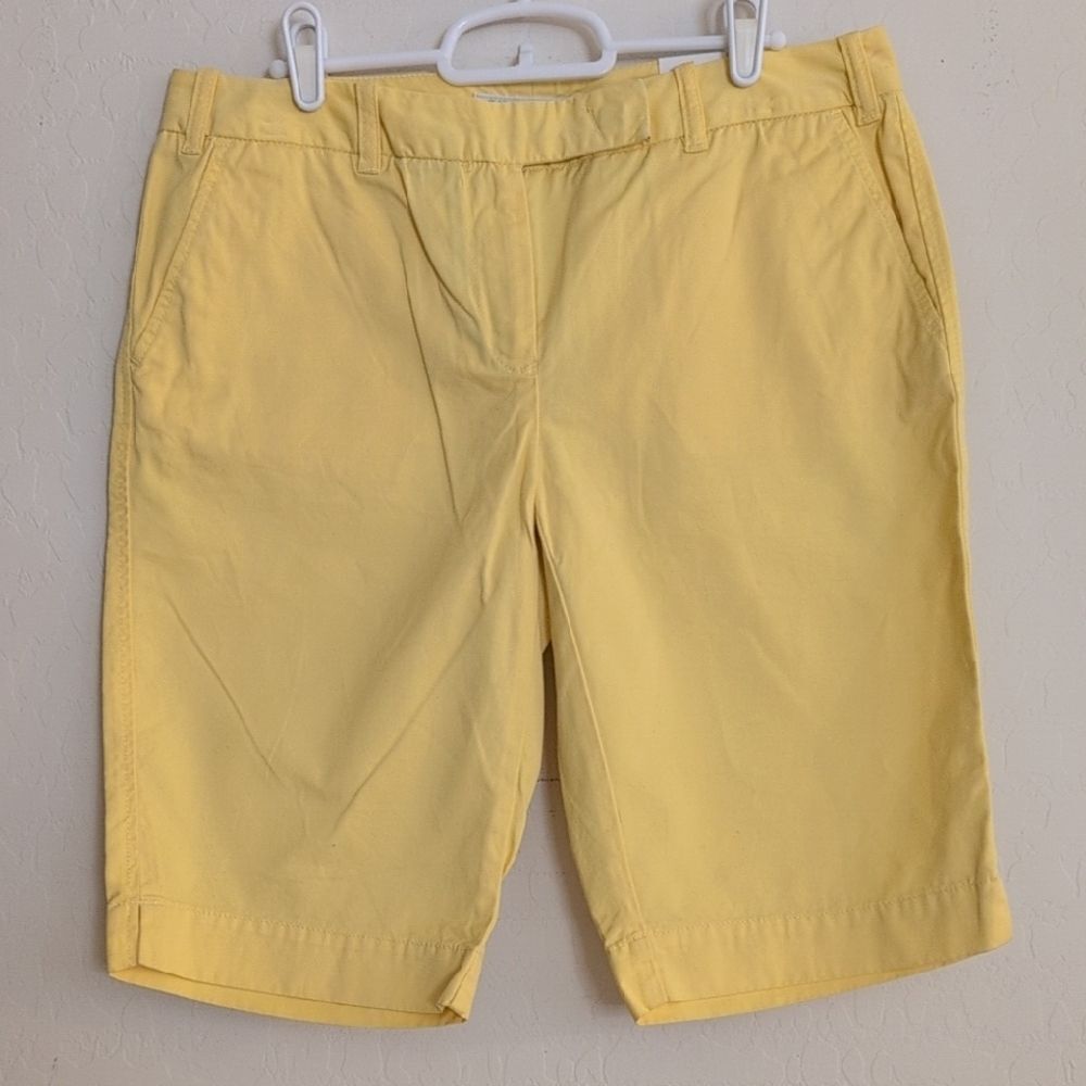 NWT Tommy Hilfiger Bermuda Shorts Cotton Yellow Lawn Party - Size 8